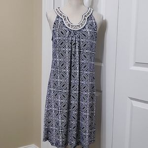 APT 9 SLEEVELESS DRESS NAVY & WHITE SZ M EXCELLENT CONDITION
